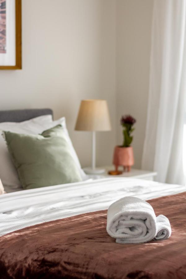Cozy 3 Bedroom Near Hagley Park W/Garage Christchurch Bagian luar foto